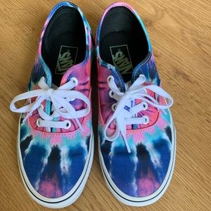 Vans tie dyed!